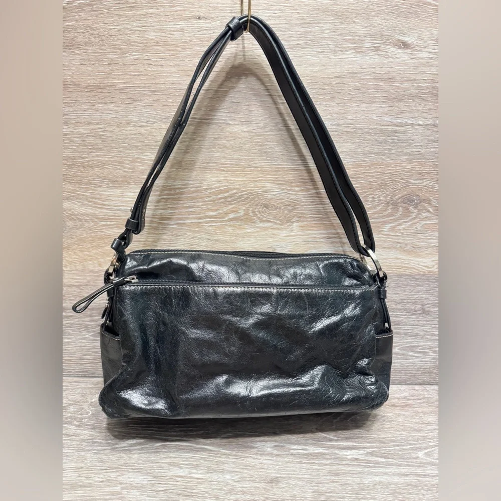 GIANI BERNINI BLACK GLAZED WRINKLED LEATHER HOBO SHOULDER BAG‎